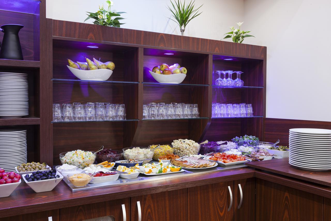Comfort Hotel Orleans Olivet Provinces Kültér fotó